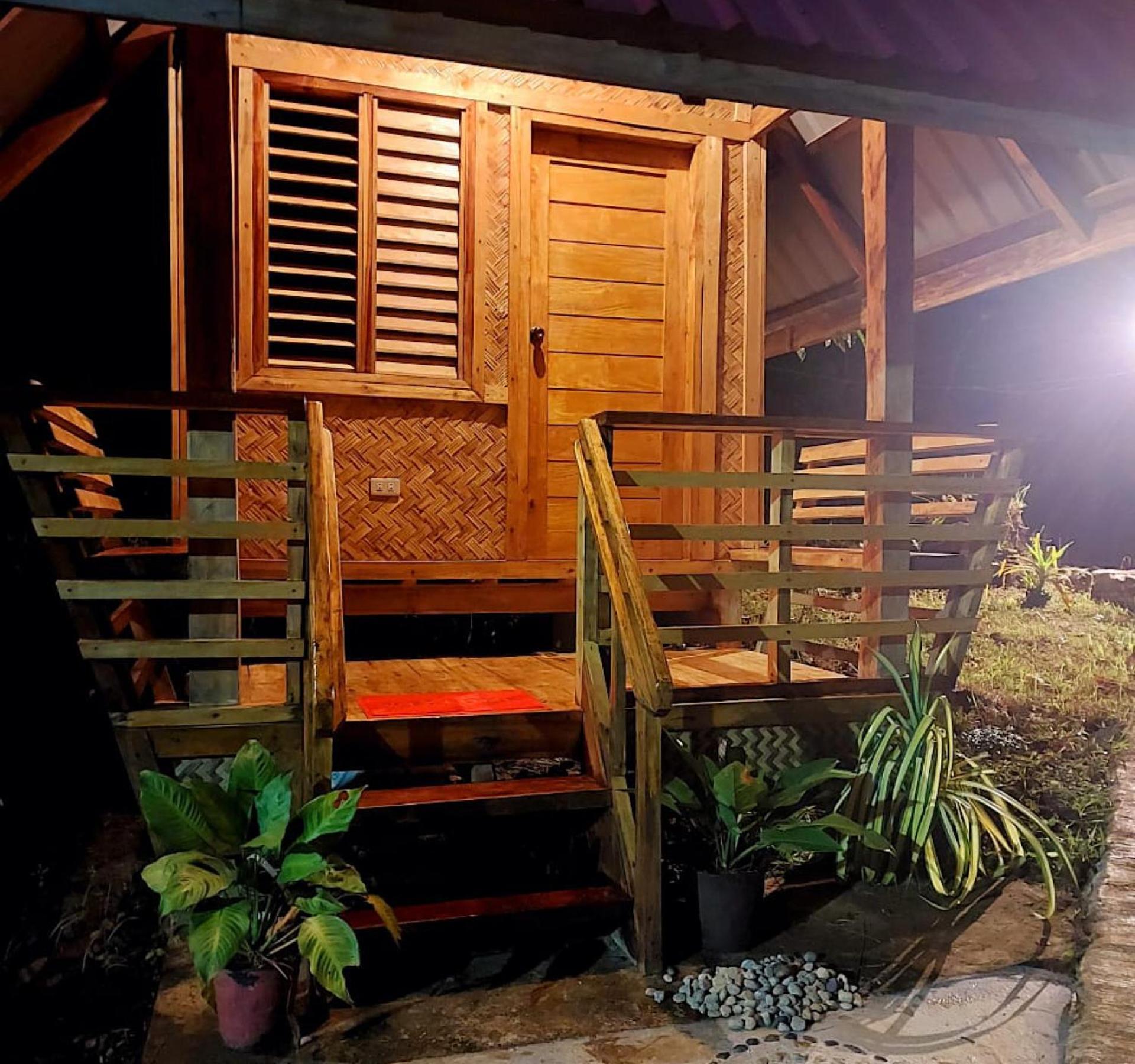 B&R Hostel Nagtabon Bacungan Exterior photo